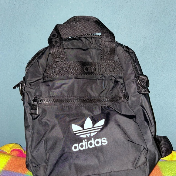 Adidas crossbody bag brand new - Picture 3 of 4